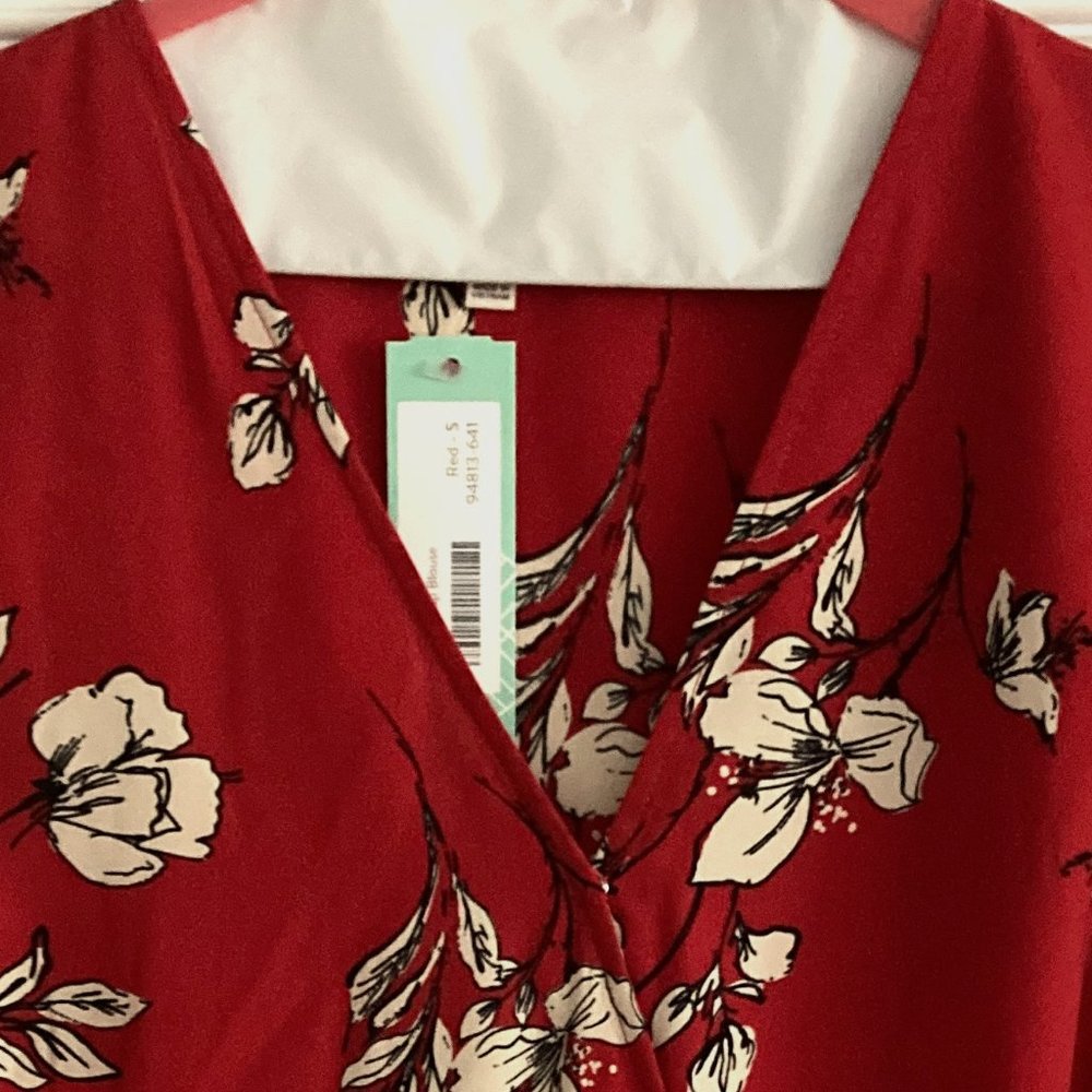 Kaileigh Surah Wrap Top (Red with beige and black floral pattern) Size S